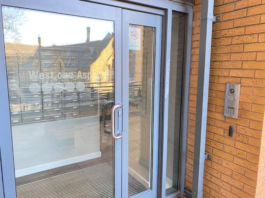 Sheffield City Centre Apartment & Balcony Bagian luar foto
