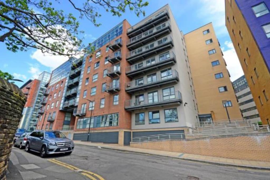 Sheffield City Centre Apartment & Balcony Bagian luar foto