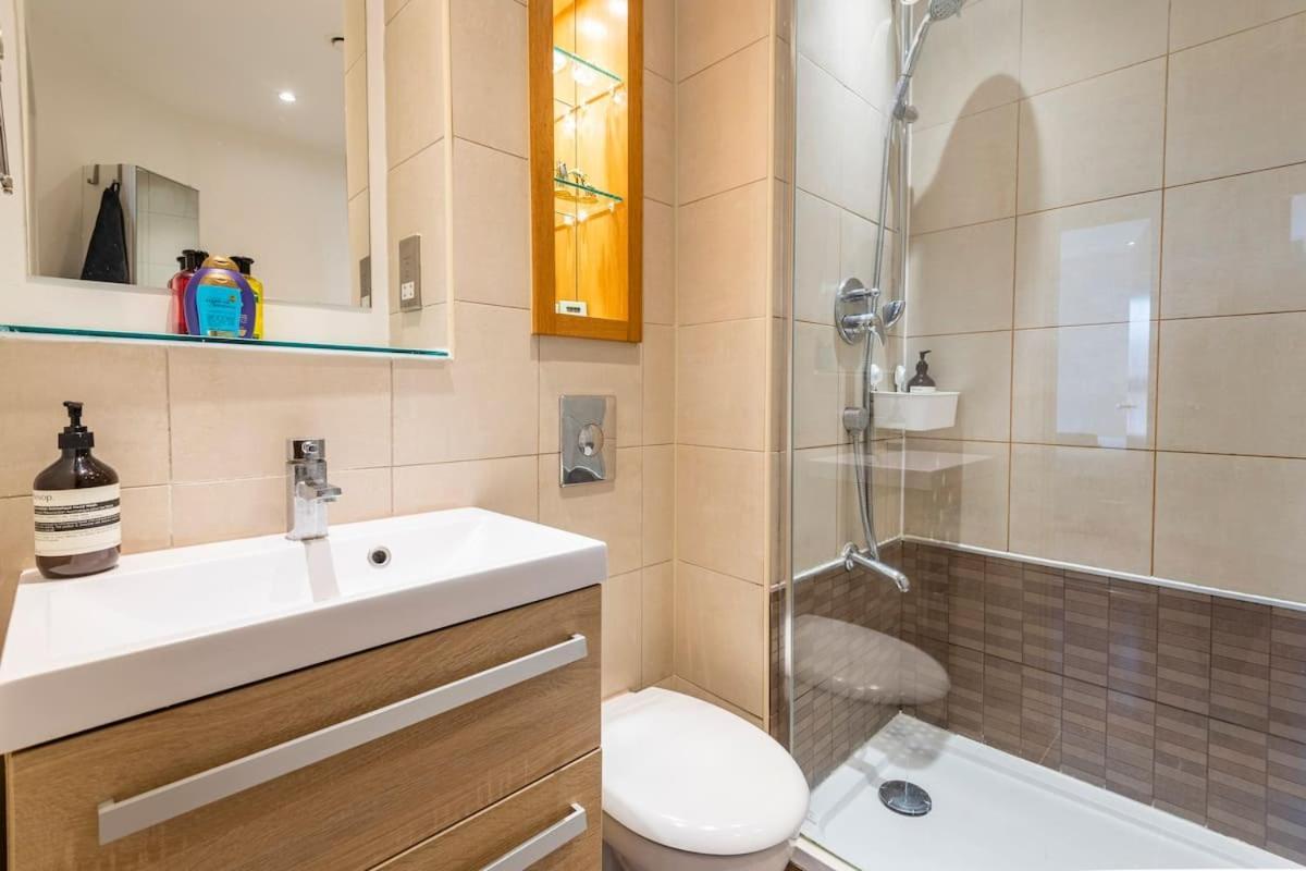 Sheffield City Centre Apartment & Balcony Bagian luar foto