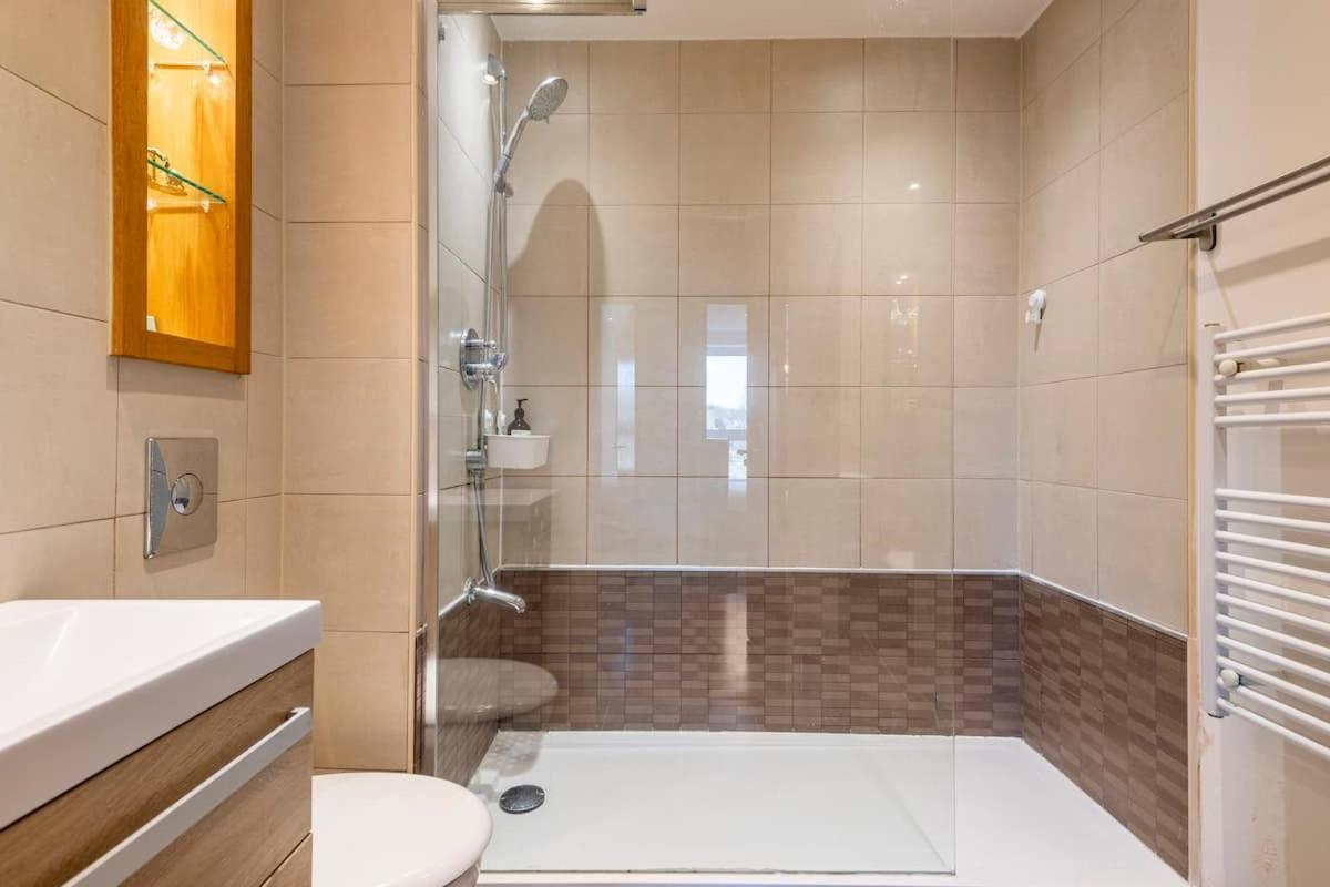 Sheffield City Centre Apartment & Balcony Bagian luar foto
